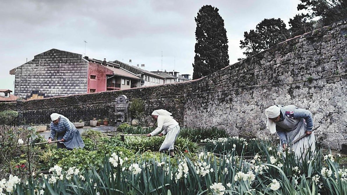 Clausura, de puertas adentro: la vida íntima en monasterios y conventos