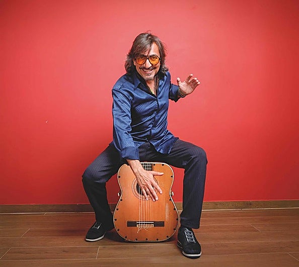 Antonio Carmona: «He vivido en más de veinte casas. No tengo apego a nada que no sea la familia»