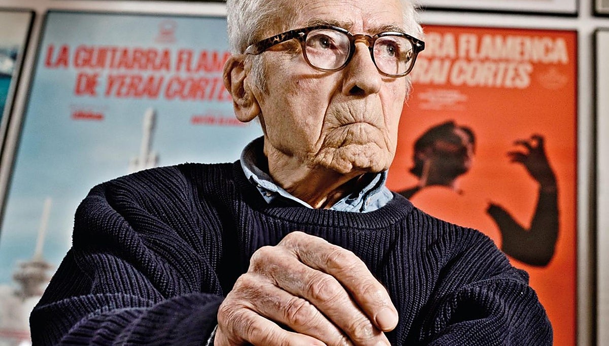 Cruz Novillo, el hombre que diseñó España: así creó los logos y emblemas que marcaron la Transición