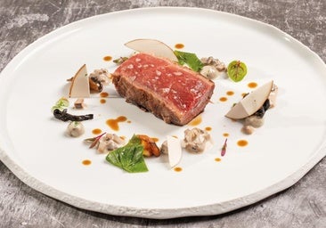 Blanqueta de cerdo y 'champis' cremosos