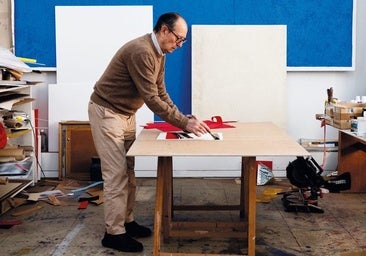 Rafael Canogar: «Me siento muy productivo. Sigo pintando más de cien cuadros al año»