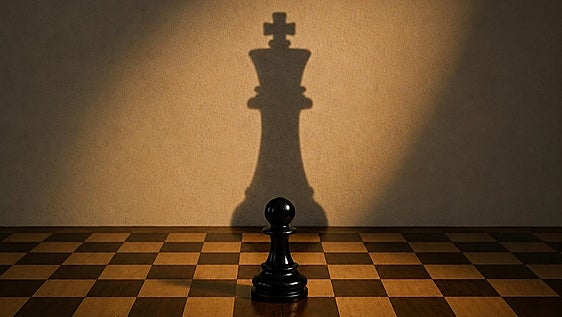El enigma de los peones en la sombra