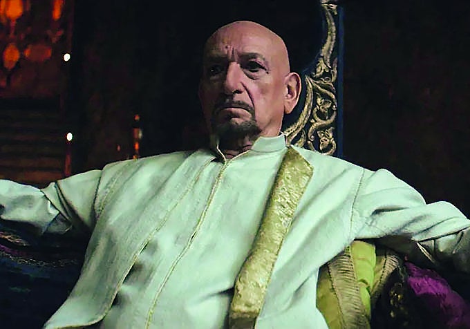 Ben Kingsley interpreta al emperador sasánida.