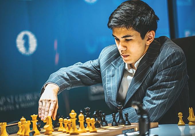 El gran maestro Sindarov ganó en abril el Torneo de Candidatos de Chipre y se enfrentará este año al campeón mundial Dommaraju Gukesh.