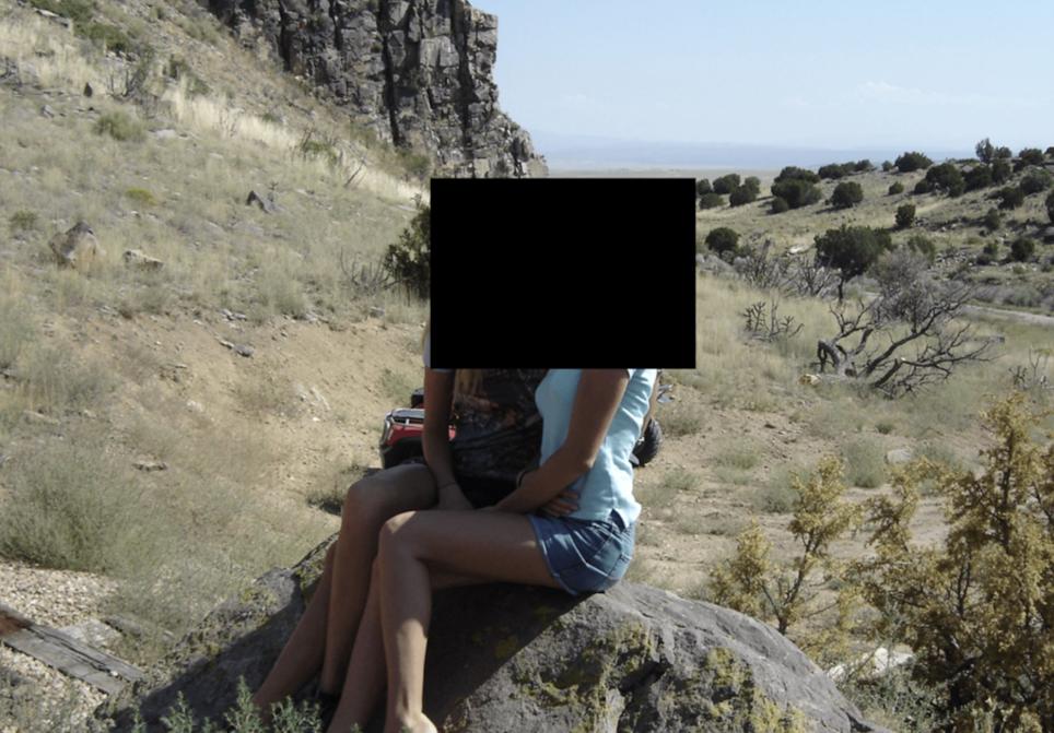 Dos víctimas de Epstein y Maxwell en el rancho.