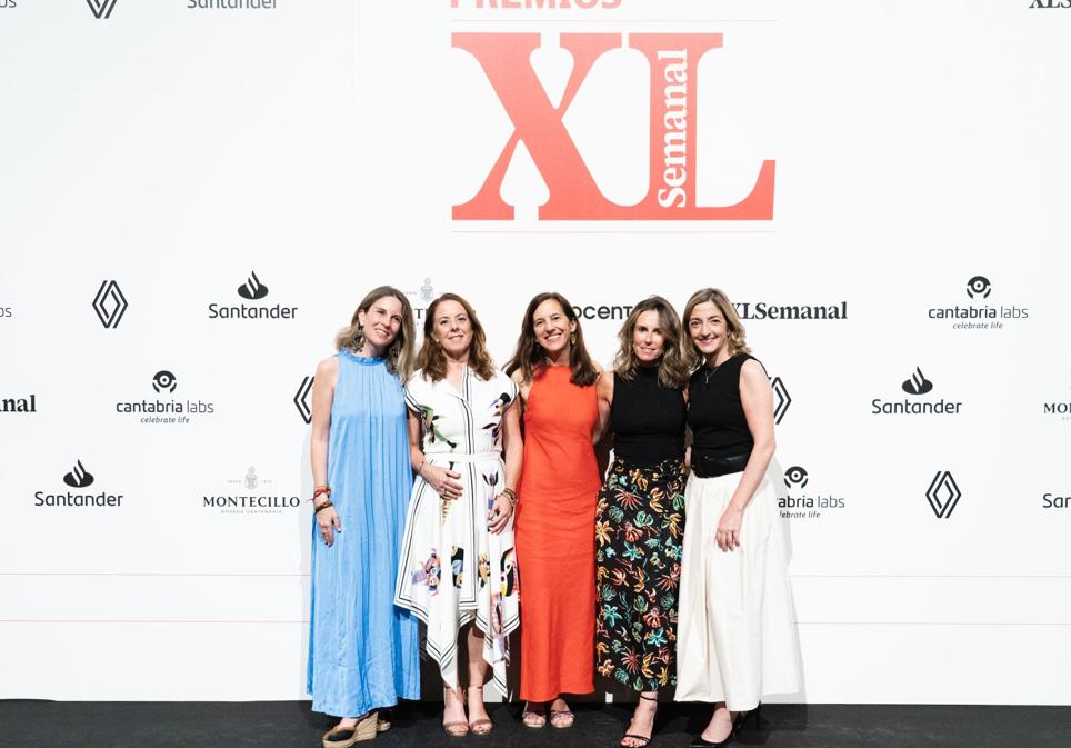 María Moyano, de Vocento.Medios; Natalia Gómez, Global Marketing Director Spirits&Wines en Osborne; Sara López, Brand Manager de Cinco Jotas; Lourdes Bustamante, directora de Comunicación de Bodegas Montecillo, y Nieves Manzano, de Vocento.Medios.