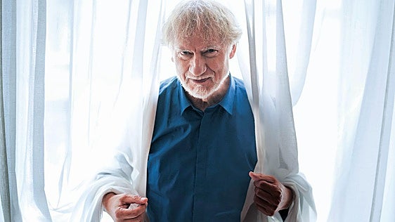 Nancho Novo: «He hecho una grandísima aportación a la medicina: abandonarla»