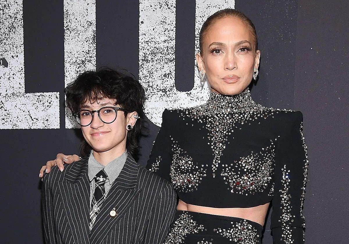 Las actrices en pie de guerra por sus hijos transgénero