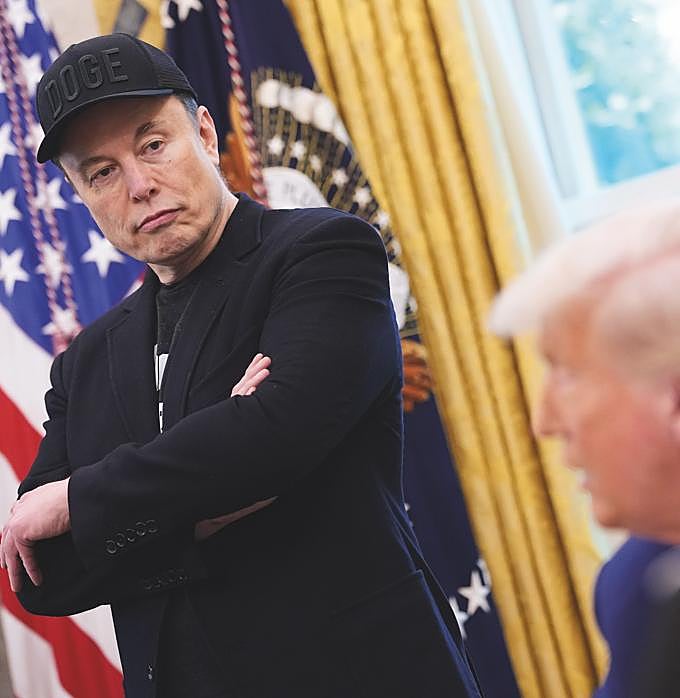 'Musk', de casi cuatro horas, reconstruye la trayectoria del hombre más rico del mundo desde sus primeros negocios hasta su participación en la Administración Trump.