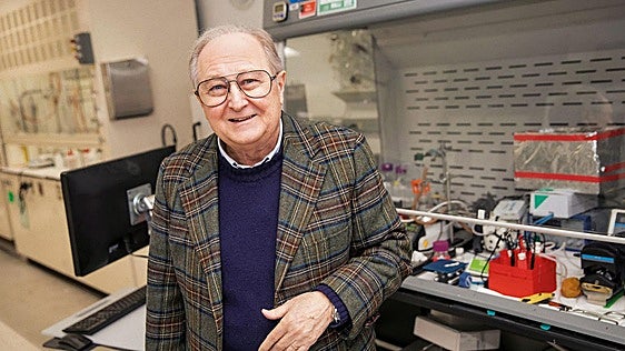 Juan Pérez Mercader: «No estamos solos en el universo»