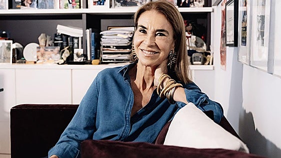 Carmen Posadas: &Acirc;&laquo;Siempre he tenido una lucha interna entre lo convencional y el desparrame&Acirc;&raquo;