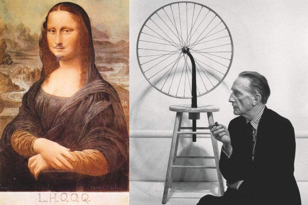 La rueda de bicicleta'? (1913) –una rueda montada sobre un taburete– es uno de los primeros 'ready-made' de la historia: Duchamp (1887-1968) no crea desde cero, sino que resignifica algo ya hecho. Toma objetos cotidianos y los eleva a la categoría de arte con el mero gesto de elegirlos, intervenirlos y descontextualizarlos. Años después, en 1919, en 'L.H.O.O.Q'., el artista francés añade un bigote y una perilla a una reproducción barata de la Mona Lisa, de Da Vinci. Las enigmáticas letras que inscribe son un juego fonético en francés: leído en voz alta, suena como «elle a chaud au cul» ('ella tiene el culo caliente'), una provocación. Duchamp cuestiona la sacralidad del arte clásico y convierte una obra icónica en objeto de ironía. Nada volvería a ser igual en la creación contemporánea