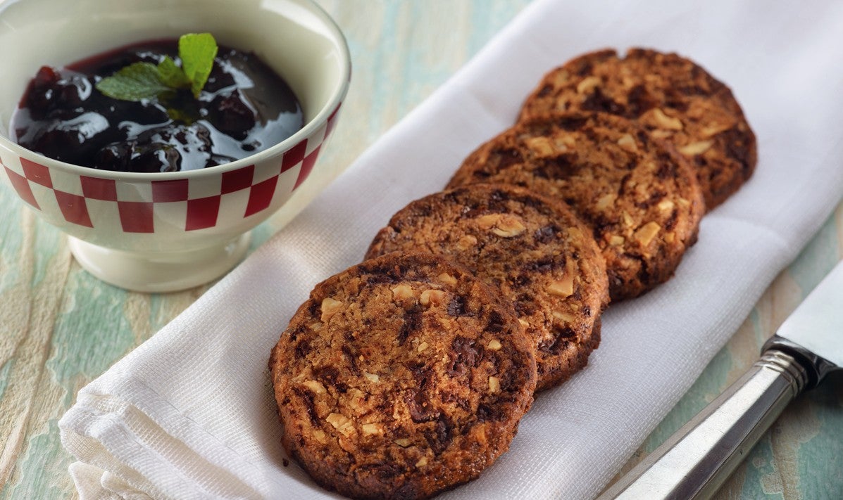 Galletas de chocolate y avellanas
