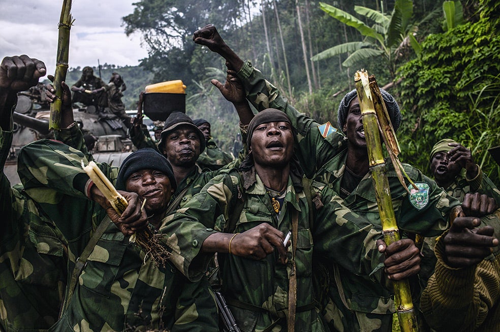 Todas las milicias que se enfrentan por el control de las zonas más prósperas del Congo practican la violación indiscriminada, según Naciones Unidas, que subraya que hay 4,4 millones de desplazados internos en todo el país, especialmente vulnerables ante cualquier tipo de violencia.