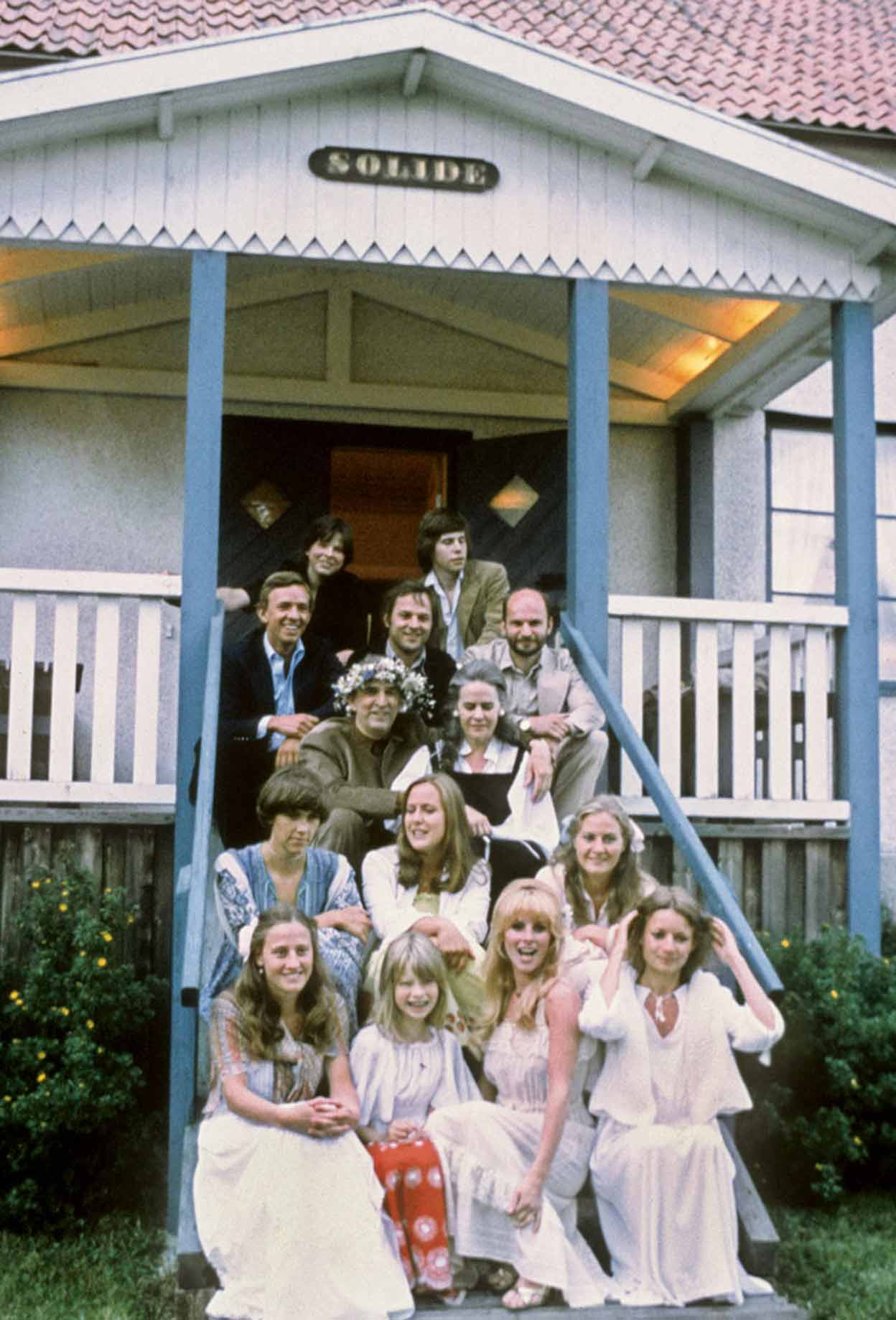 El 14 de julio de 1978, en su 60 cumpleaños, el director reunió a sus nueve hijos por primera vez en su vida. La cita tuvo lugar en su casa de la isla de Fårö, su último refugio, y fue posible gracias a las gestiones de su quinta esposa, Ingrid von Rosen. Poco después estrenó Sonata de otoño, una de sus obras maestras y su única película con Ingrid Bergman, cuyo duelo interpretativo con Liv Ullmann figura entre los grandes momentos de la historia del cine.