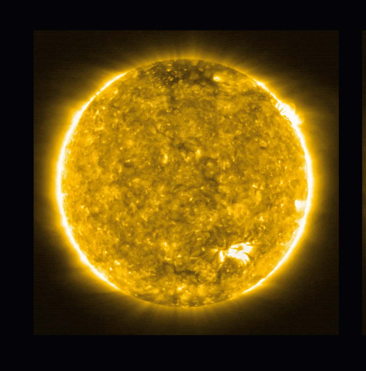 Imagen tomada por el satélite Solar Orbiter, lanzado por la ESA y la NASA. En la apertura, la foto de John Stanmeyer de un grupo de emigrantes somalíes buscando cobertura para sus móviles que le valió el World Press Photo. Una escena que será inevitable tras un apagón provocado por una tormenta solar.
