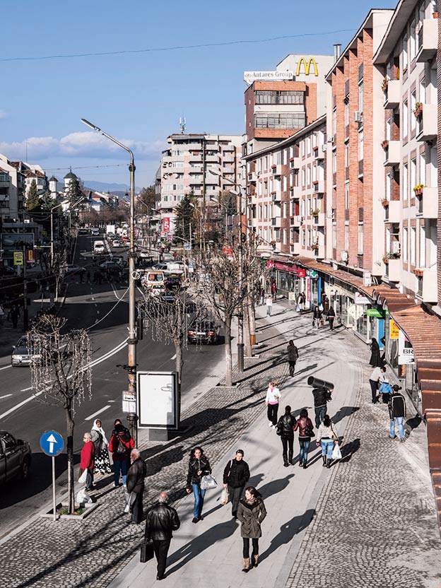 El paraíso del ‘hacker’ Rusia, Estados Unidos, China y Corea del Norte encabezan el ranking mundial de ataques informáticos, pero una ciudad rumana, Ramnicu Valcea, es la capital del cibercrimen y ha inspirado la serie ‘Hackerville’, de HBO. Allí muchos jóvenes presumen de ‘hackear’ incluso a la NSA y viven a todo tren.