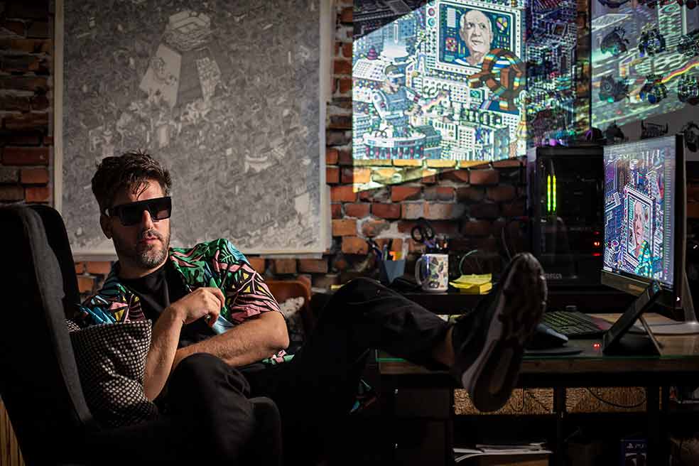 En su pequeño despacho del Albaicín (Granada), Arrés diseñó durante una semana nuestra portada. Una ciudad del futuro donde fusiona el arte español con su estilo tecnológico. La obra revela su fascinación por los video-juegos, un mundo que plasma en las abigarradas maquinarias que diseña en medio de paisajes urbanos.