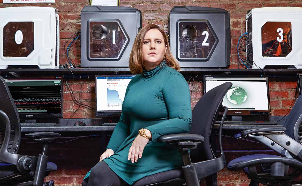 La mujer que piratea a los 'hackers'