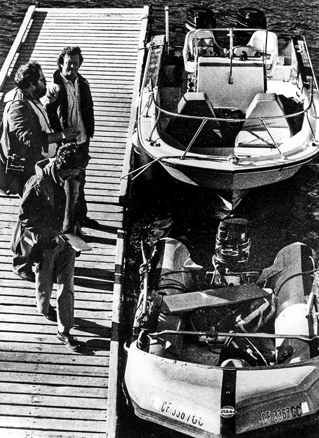 El bote inflable que, presuntamente, habría utilizado Natalie Wood la noche que murió. Fue encontrado en la costa a unos 180 metros de su cuerpo.