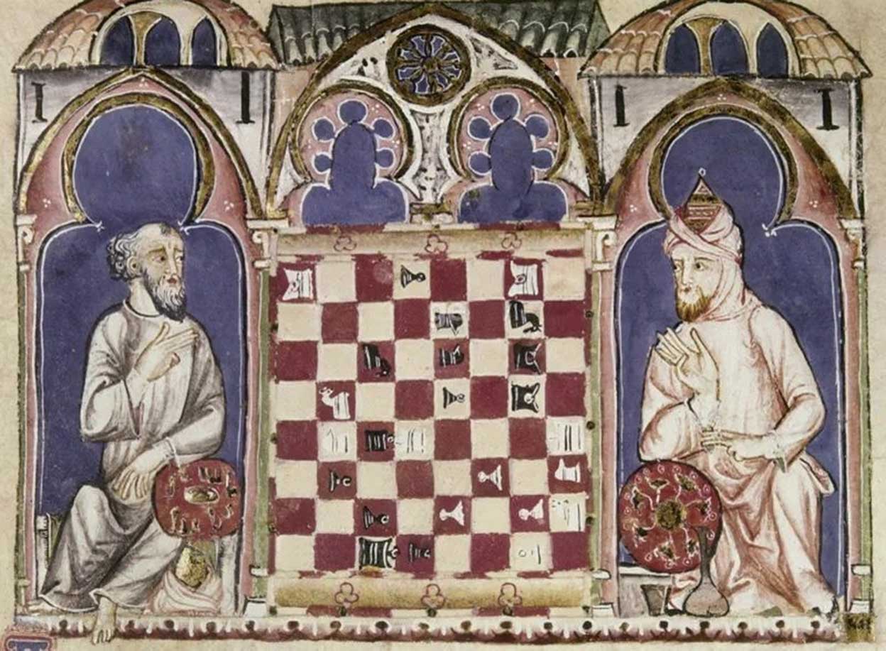 Dados, ajedrez, manqalas árabes… Alfonso X fue moderno hasta en su ocio. También era aficionado a la astronomía: sus tablas fueron estudiadas por Copérnico y un cráter lunar lleva su nombre.