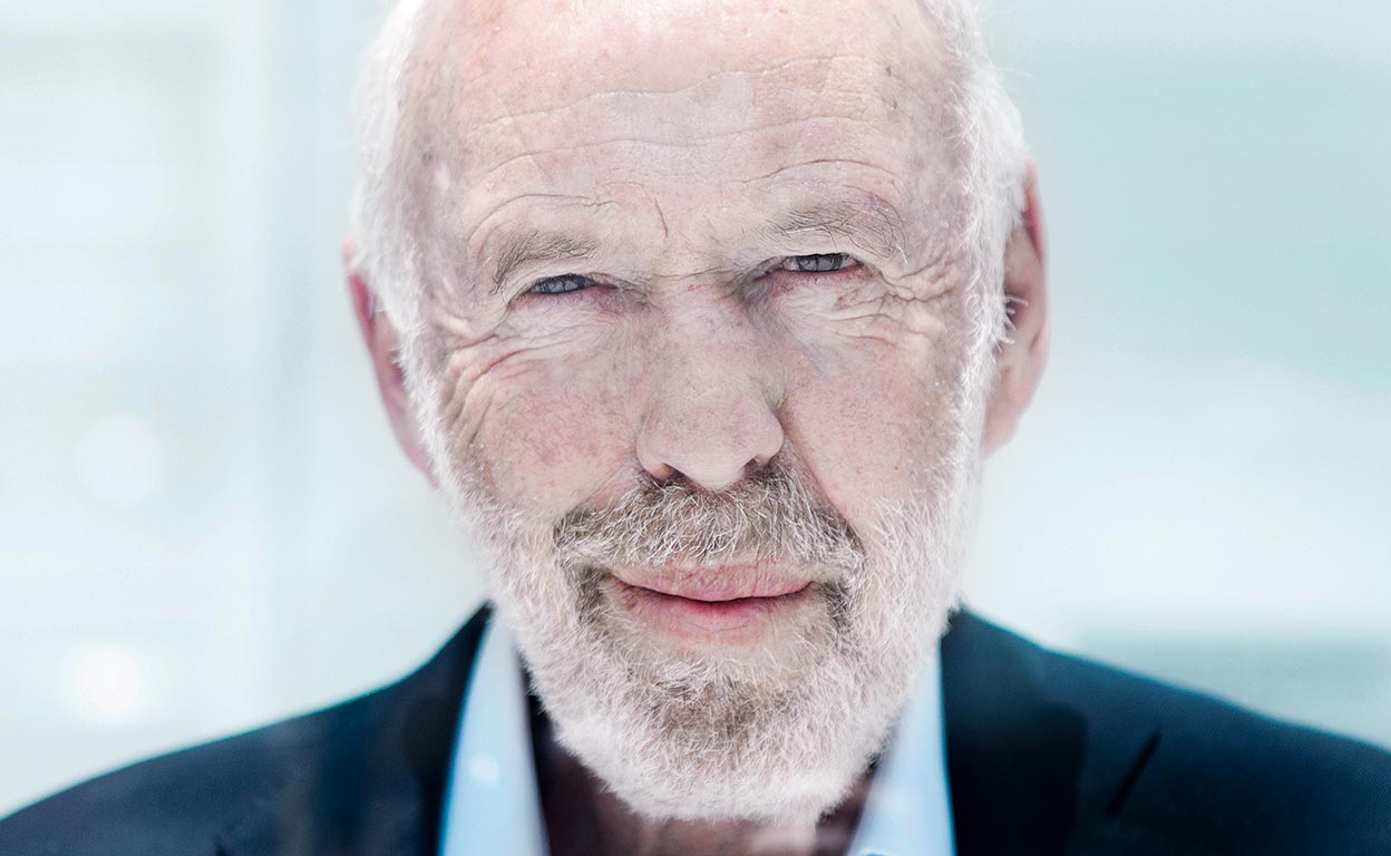 El matemático que descubrió la fórmula para ganar dinero en Bolsa