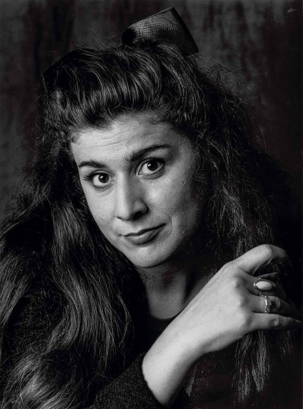 Cecilia, antes de ser 'la Bartoli', quiso ser bailarina de flamenco. «Me encanta bailar y ver bailar». Lo dejó porque ya había comenzado sus estudios musicales y, en ese momento, dice, se podría afirmar que los genes se hicieron cargo y se decidió por el canto.