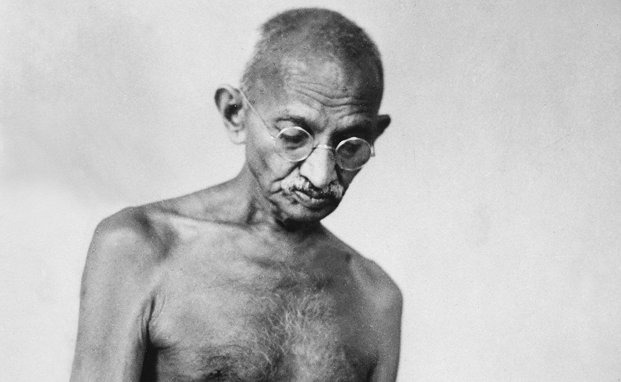 Gandhi y sus escandalosas cartas de amor: la pasión por un amigo, la relación con su sobrina...