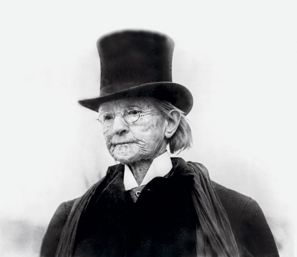 Mary Edwards Walker en 1911. En 2022 se cumplen 190 años del nacimiento de esta mujer brillante y rebelde.