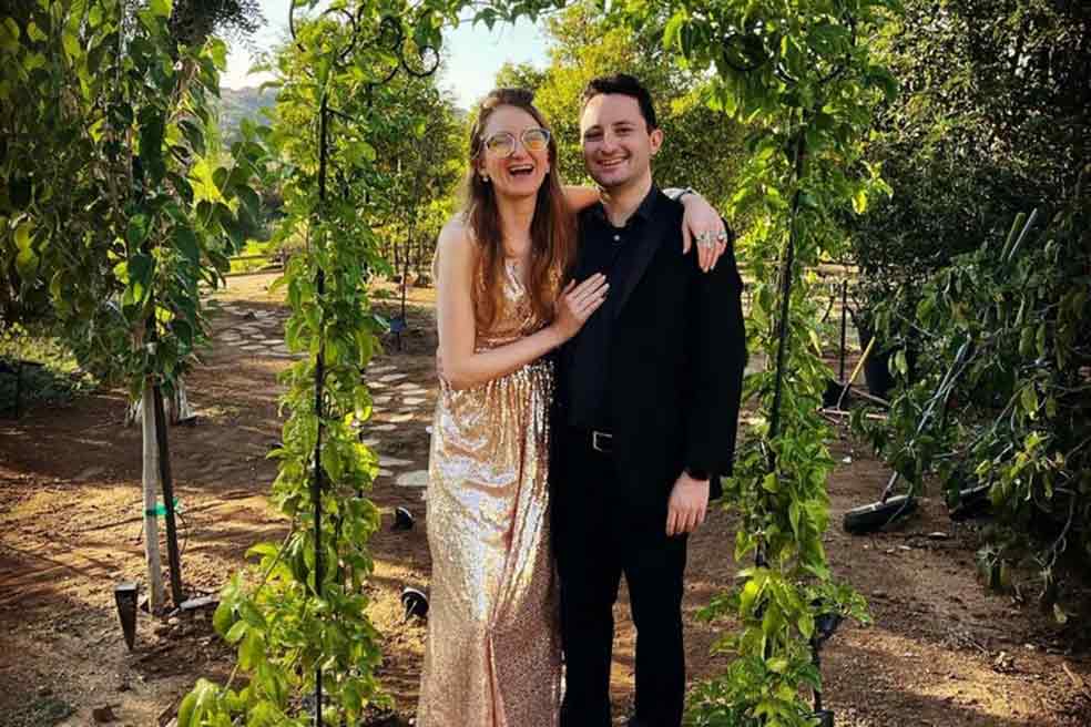 Las primeras noticias sobre el desfalco de miles de millones en criptomonedas iban acompañadas de esta foto de Heather Morgan e Ilya Lichtenstein el día de su boda hace tres años. Es la imagen que ellos colgaron en las redes sociales.No parecía que esos jóvenes pudieran protagonizar uno de los mayores robos de la historia.