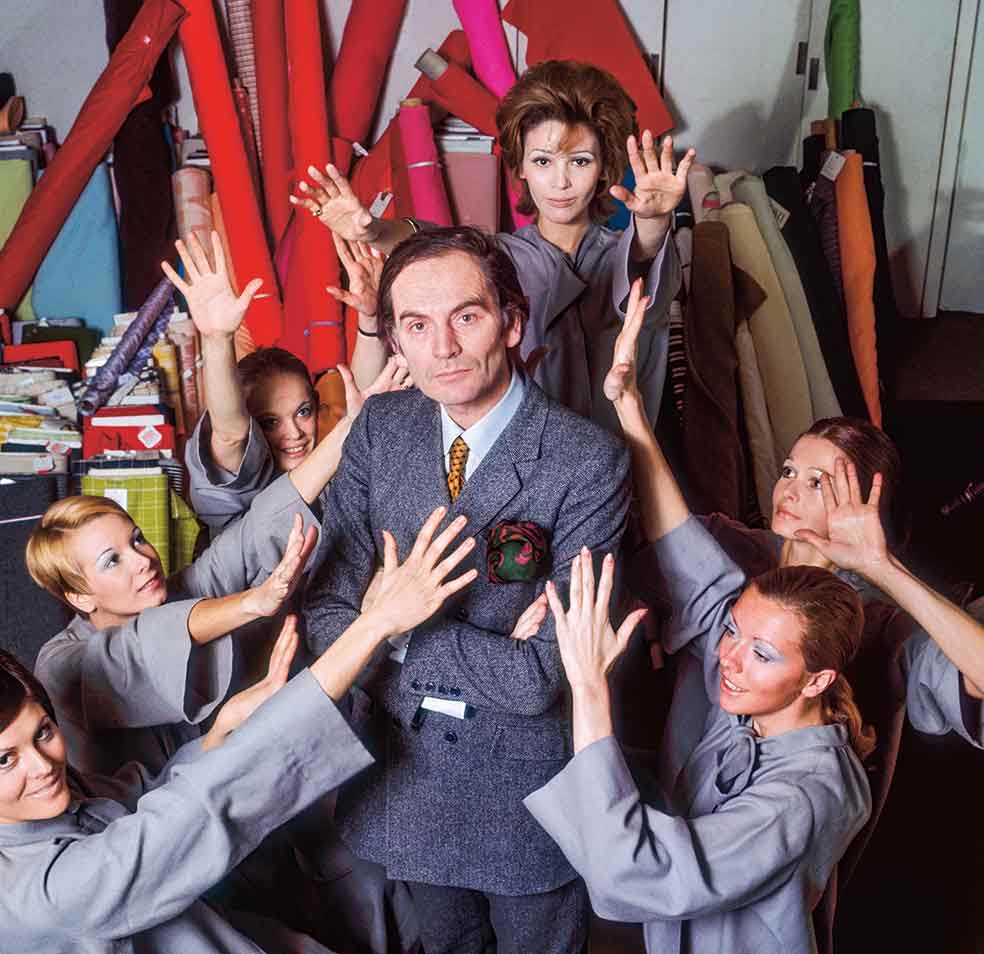 La revista Forbes evaluó su fortuna en 2018 en unos 600 millones de euros, un imperio que construyó gracias a su sistema de licencias.