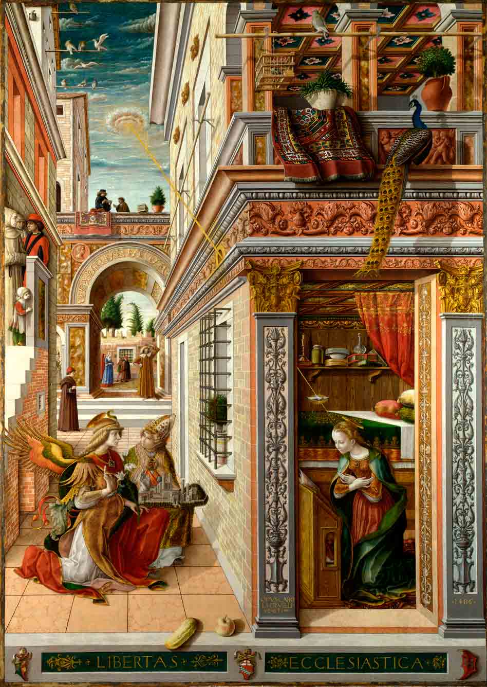 A lo largo de la historia, diversos artistas –como Miguel Ángel, Goethe...– han declarado ver formas extrañas e incluso algunos las pintaron. Arriba, la Anunciación con San Emigdio, retablo del italiano Carlo Crivelli, pintado en 1486, donde aparece un haz de luz en el cielo que representa al Espíritu Santo, pero que los amantes de la ufología interpretan como un OVNI.