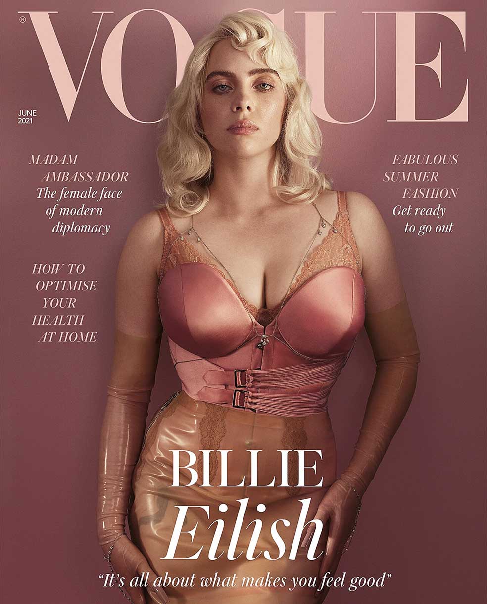 Con la pandemia, Billie se replanteó su identidad y decidió posar con un look totalmente distinto al habitual (aspecto descuidado, ropa holgada). En la portada de Vogue aparece con corsé y teñida de rubio. No es que se arrepienta del posado, pero ahora tiene claro que «esa no soy yo. No tuve tiempo de pensar. Me aferraba a cualquier cosa». En sus últimas apariciones, ahora morena, intercala el look sexy con sus conocidas sudaderas.