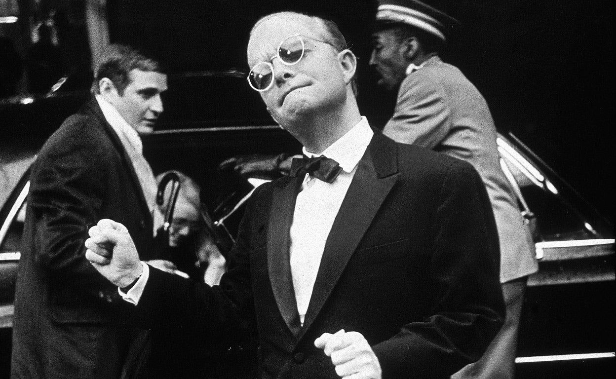 «Soy alcohólico. Soy drogadicto. Soy homosexual. Soy un genio»