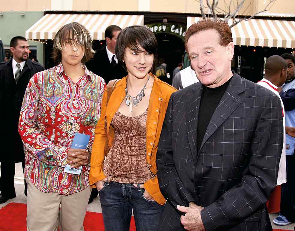 Robin Williams tenía tres hijos de sus dos primeros matrimonios; Susan, dos por su parte. Ella mantuvo un pleito con los hijos de Robin por los bienes del actor.