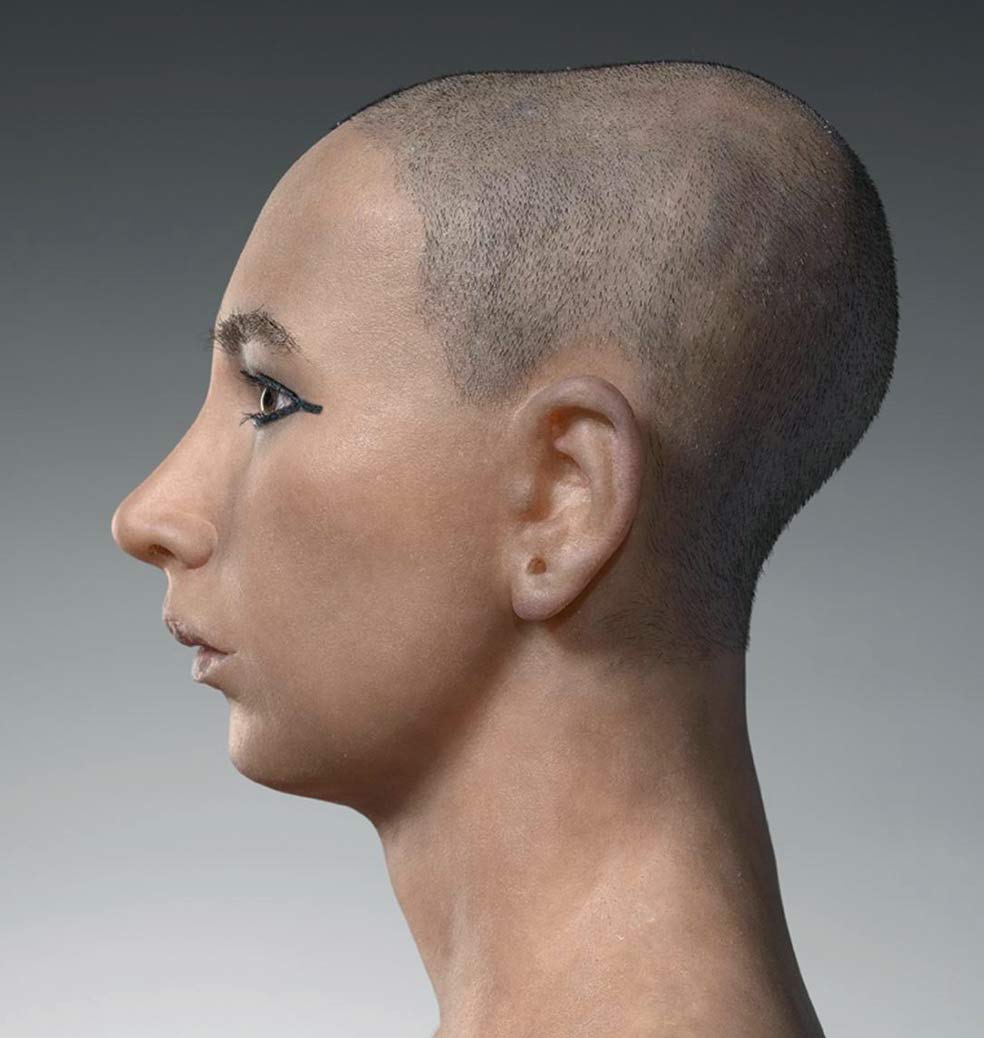 Tutankamón tenía un deformación en la cabeza que también se aprecia en la momia de su padre. Según los expertos, sería una consecuencia más del incesto generacional.