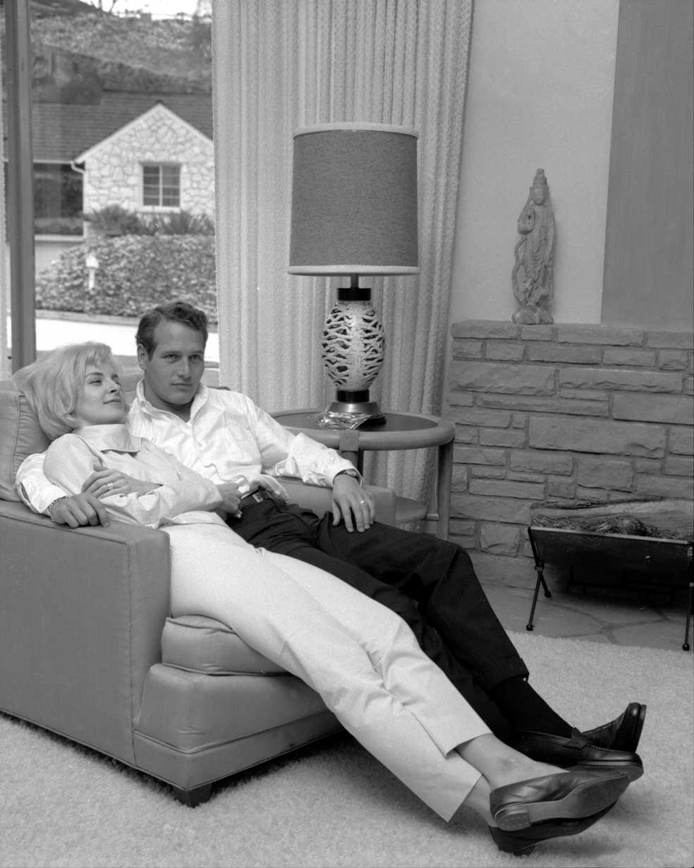 Newman y Joanne Woodward formaron uno de los matrimonios más longevos de Hollywood. Cuando él murió, en 2008, llevaban 50 años juntos. No todo, sin embargo, fueron vino y rosas. Dos de sus hijas, Clea y Melissa, describen su relación como «muy tensa».