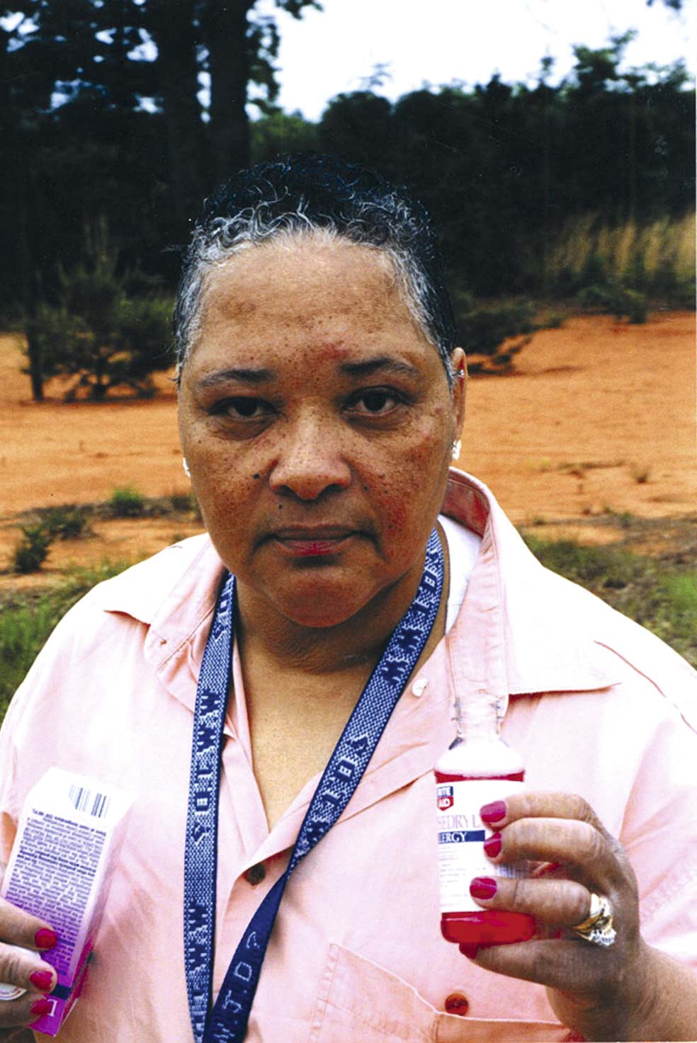 «Estoy enferma –denunciaba hacia 2008 Deborah Lacks, una de las hijas de Henrietta– y me gustaría tener al menos un seguro médico y no pagar tanto por unos fármacos que, en cierto modo, mi madre ayudó a fabricar». Deborah murió en 2009 a los 60 años.