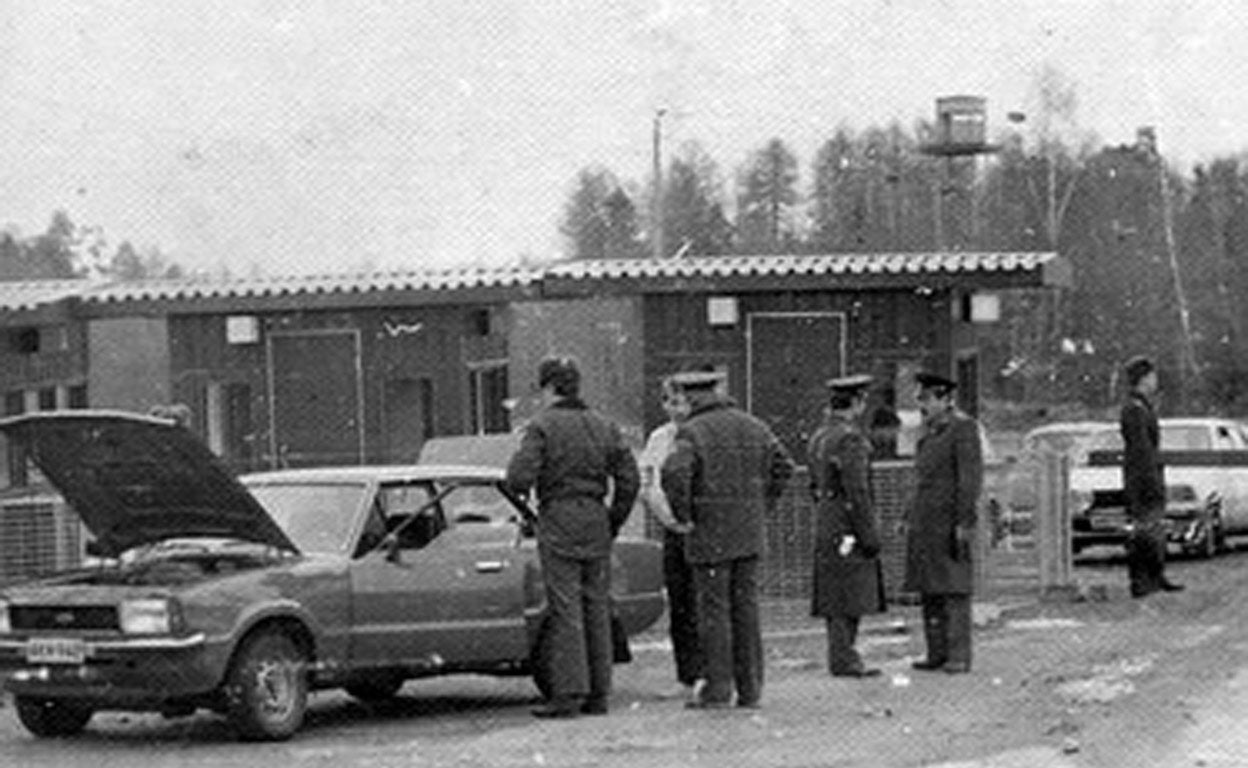 Así huyó de Moscú el espía soviético que llevó al fin de la Guerra Fría