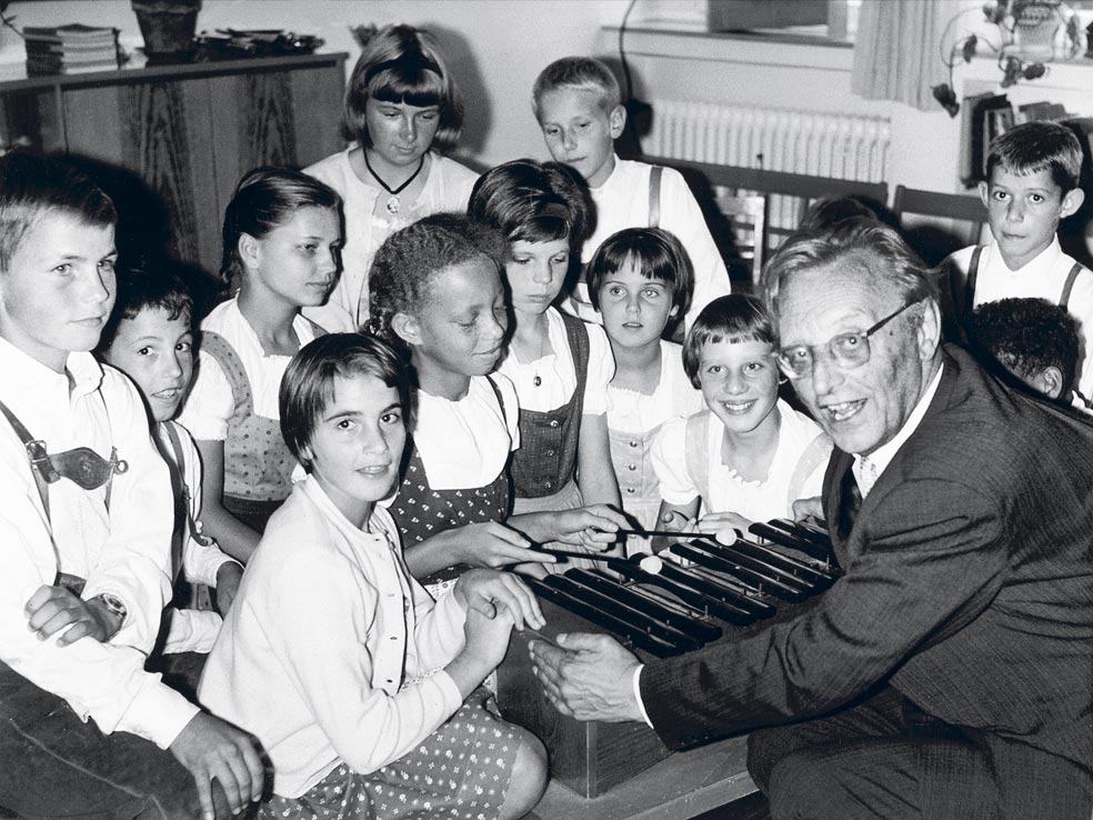 La sombra nazi sobre Carl Orff, el creador de 'Carmina Burana' | El Correo