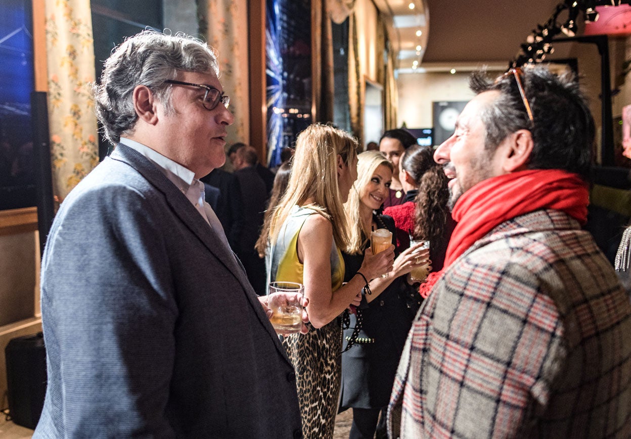 Los escritores Juan Manuel de Prada y Antonio Lucas.