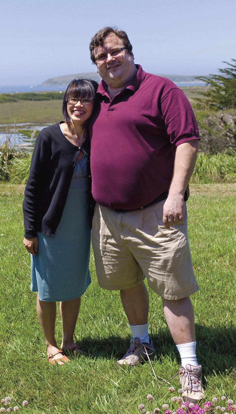 Hoffman estudió Sistemas Simbólicos, base de la inteligencia artificial, en Stanford y Filosofía en Oxford. En Stanford conoció a su esposa, Michelle Yee, logopeda (no tienen hijos). Ella es también accionista de LinkedIn y forma parte del consejo de administración de varias organizaciones.