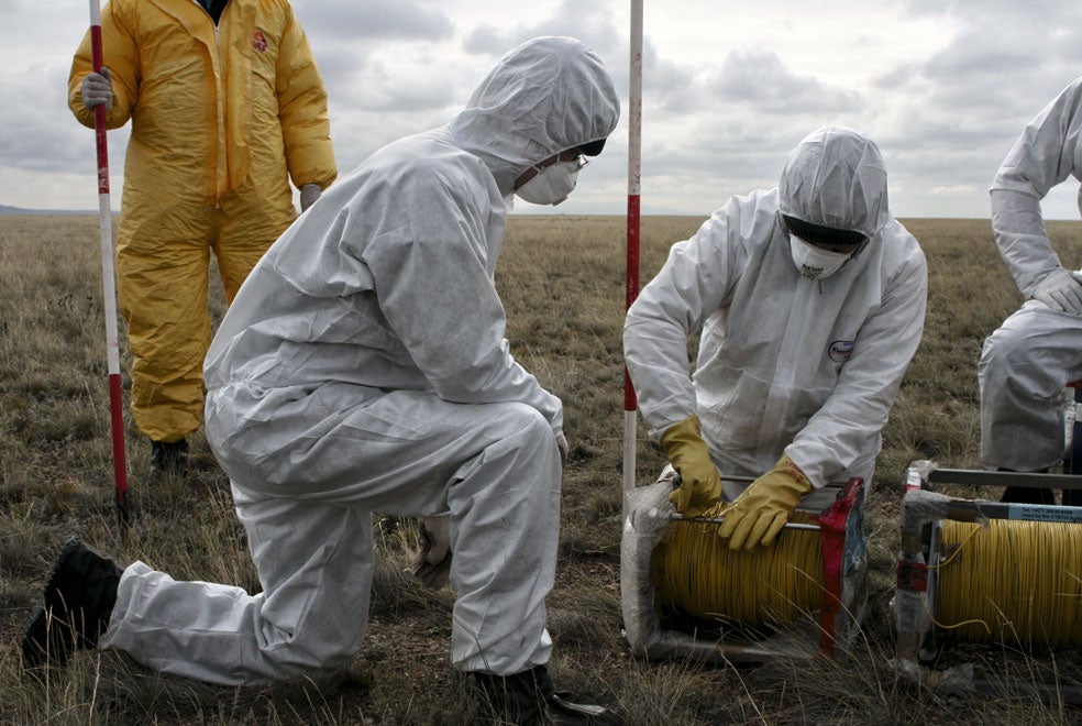 El personal del organismo utiliza métodos geofísicos para identificar perturbaciones relacionadas con una posible explosión nuclear subterránea.