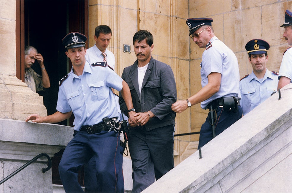 Marc Dutroux, un pederasta reincidente, cuando fue detenido en febrero de 1996.