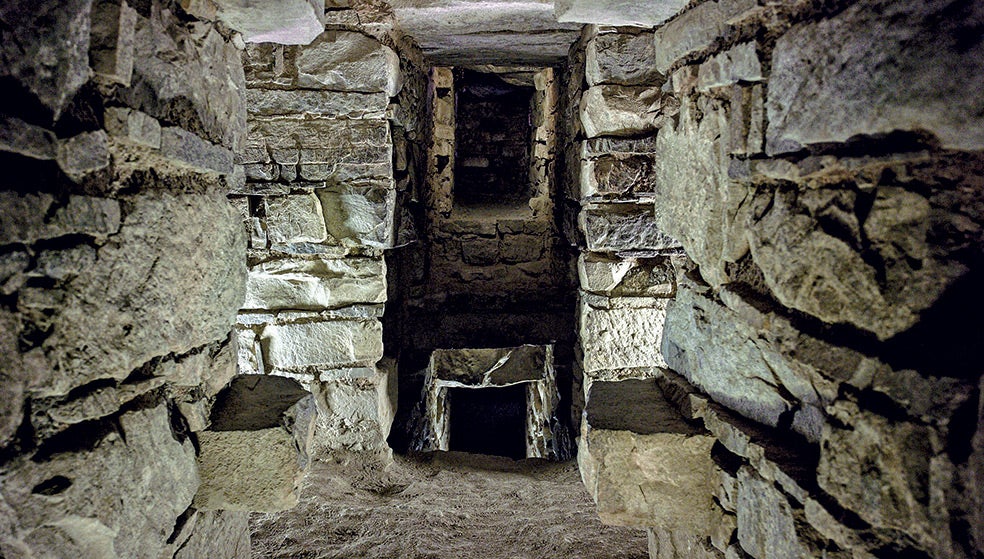 Se han descubierto unos seis kilómetros de canales –solo un seis por ciento del total– con desniveles y represas para manipular el sonido del agua.