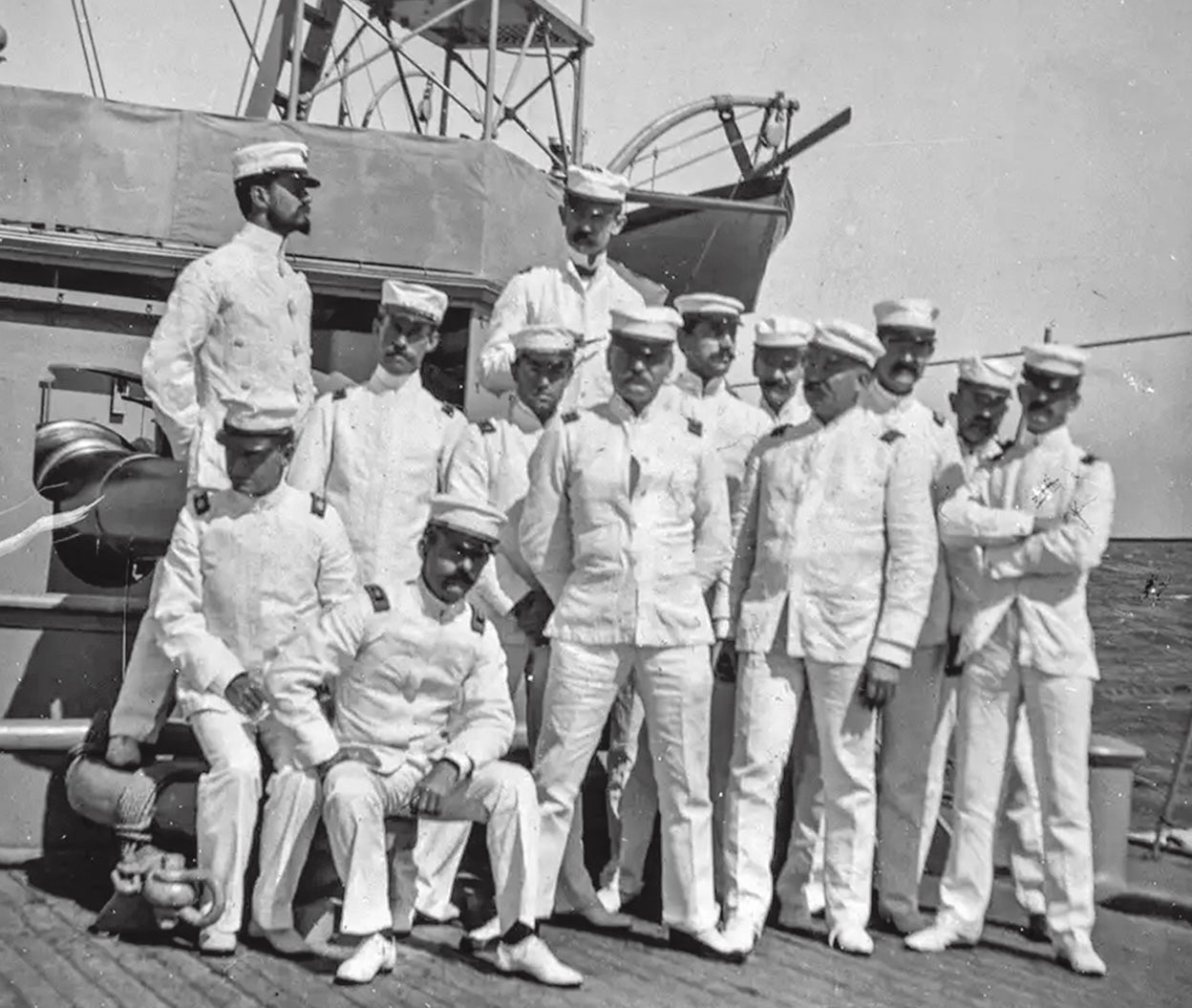 Protegidos tras sus blindajes y sus cañones de largo alcance, los norteamericanos tuvieron sólo un muerto, dos heridos y nueve contusos. España: 323 muertos y 151 heridos graves.