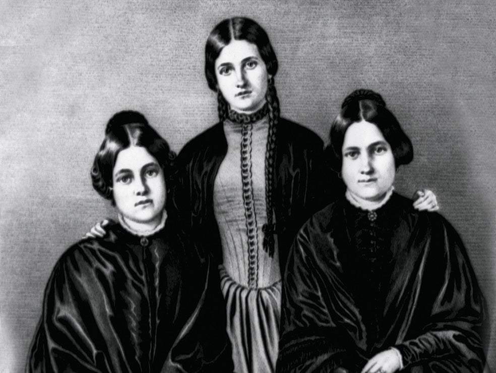 A los mentalistas les gusta fijar el inicio de su arte en 1848, cuando se corrió la voz por todo Hydesville, en Estados Unidos, de que las hermanas Fox se comunicaban con el espíritu de un buhonero que estaba enterrado bajo su casa. En realidad, ellas 'fingían' los ruidos que se suponía hacía el muerto, pero dado el éxito de su 'número' inventaron la güija y pusieron de moda el espiritismo provocando mordaces discusiones en los periódicos en torno al magnetismo y la clarividencia.