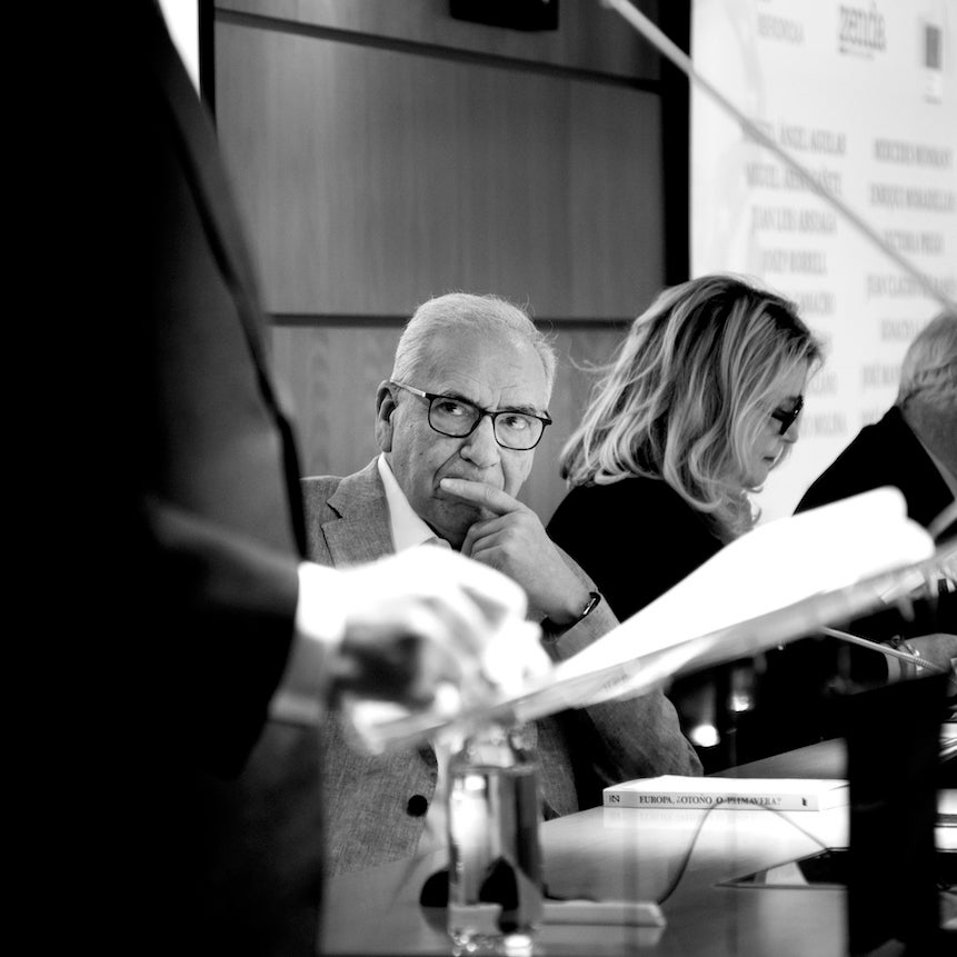 Alfonso Guerra: «Europa necesita una visión a 50 años y no solo cada vez que hay elecciones»