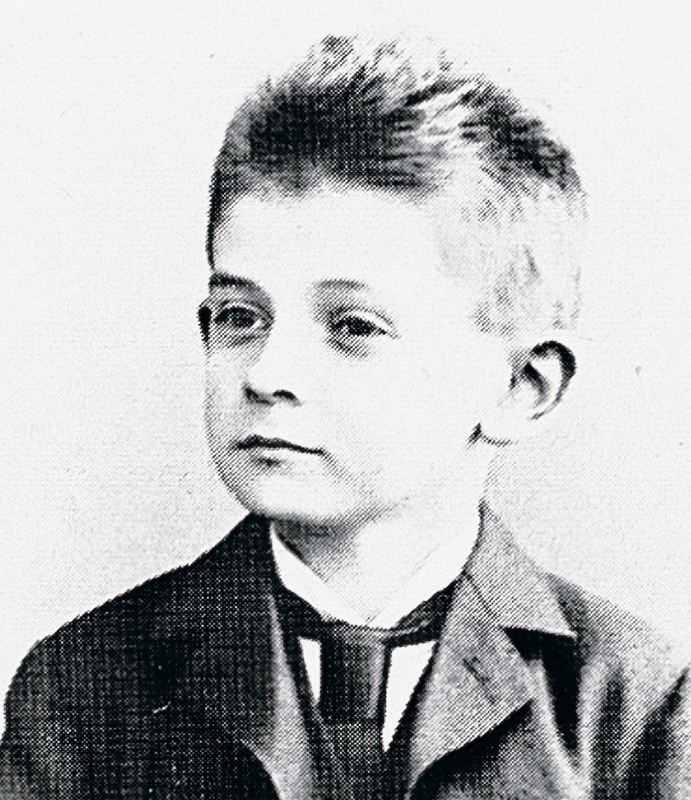 Al contrario de lo que sugieren sus obras, Schiele era un joven vitalista y lleno de humor que detestaba el academicismo y el acartonamiento.