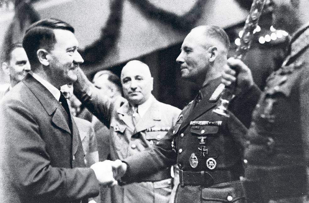 A Hitler le gustó Rommel por su determinación y su discreción. Lo puso al frente de su seguridad personal y, desde ahí, lo promocionó hasta lo más alto.